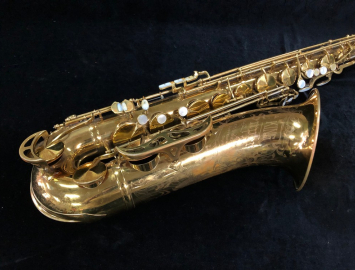 Photo Vintage Original Lacquer King Super 20 Tenor Sax Full Pearls, Serial #319728